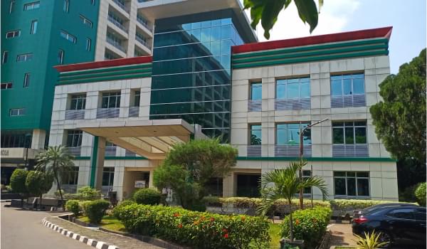 Гостиницы, санатории, базы отдыха